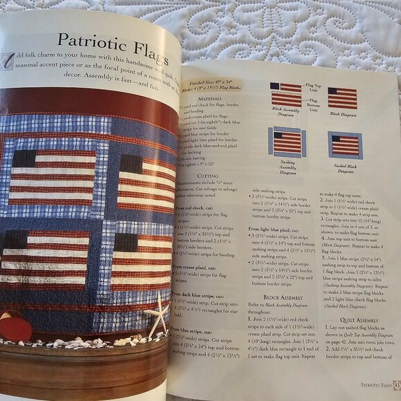 Quick Cozy Flannel Quilts By Leisure Arts 1999 Softcover 48 Pages - Picture 6 of 7